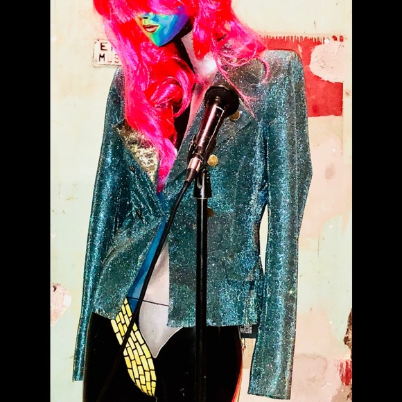 NWT: celeb singers fave avant garde shoulder SOLD - Picture 2 of 8